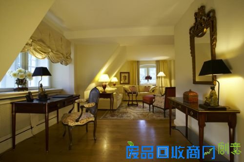 童话里都是骗人的？那不如快回现实中来吧！