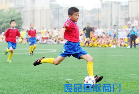 书香南岸竞文明,幸福教育暖江南