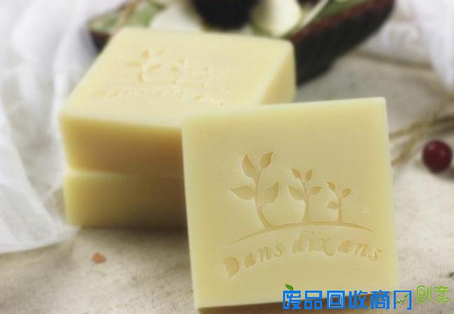 如何自制手工皂，简易手工皂制作过程图解