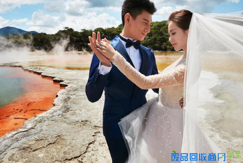 大片即视感！吴奇隆刘诗诗婚纱照首曝光