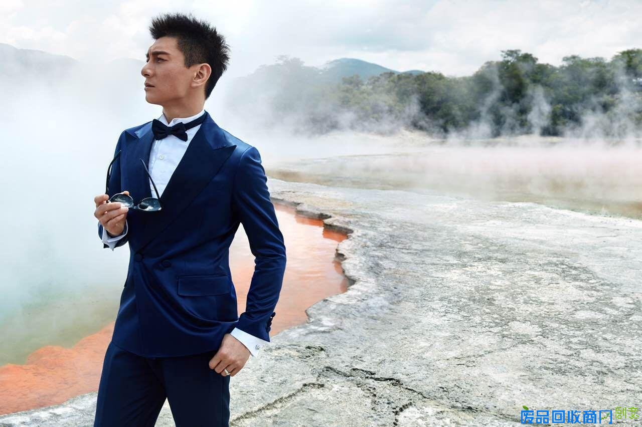 吴奇隆刘诗诗婚纱照出炉 婚礼3月20日举行人民快报网