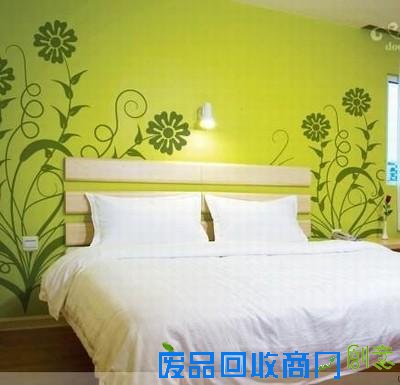 卧室电视背景墙效果图 经济实惠的DIY墙贴