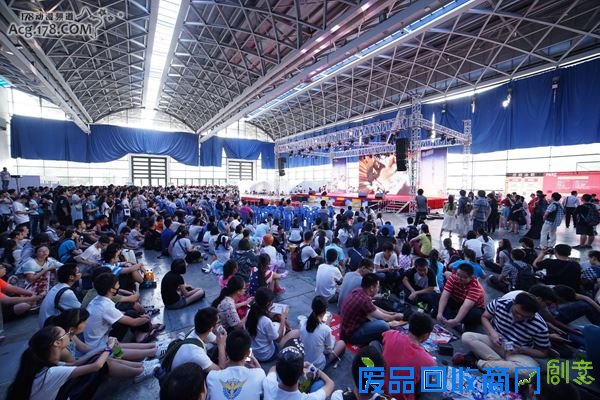 COS比赛与新奇设施一应俱全 月邪动漫夏季盛典游场报道