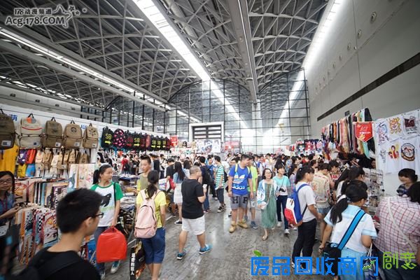 COS比赛与新奇设施一应俱全 月邪动漫夏季盛典游场报道