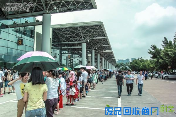 COS比赛与新奇设施一应俱全 月邪动漫夏季盛典游场报道