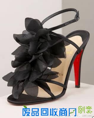 DIY让自己的旧鞋变新鞋就这么简单任性