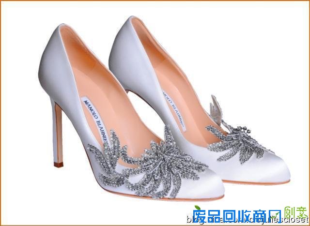 DIY让自己的旧鞋变新鞋就这么简单任性