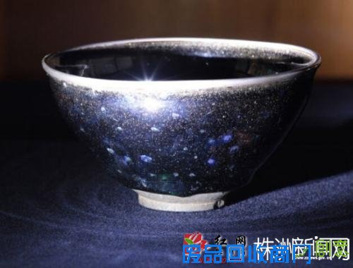 宋代建窑曜变茶盏