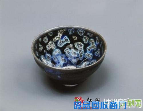 宋代建窑曜变茶盏