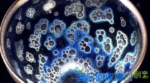 宋代建窑曜变茶盏