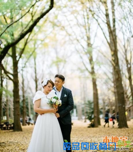 19万日本拍婚纱让人崩溃 盘点丑哭了的婚纱照