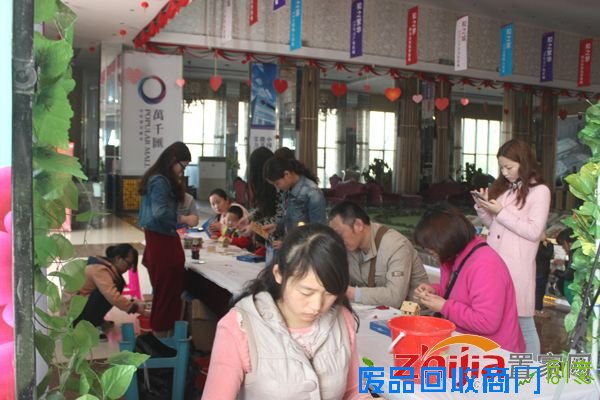 甜蜜春光 音满新城赵都新城音乐盒DIY精彩启幕