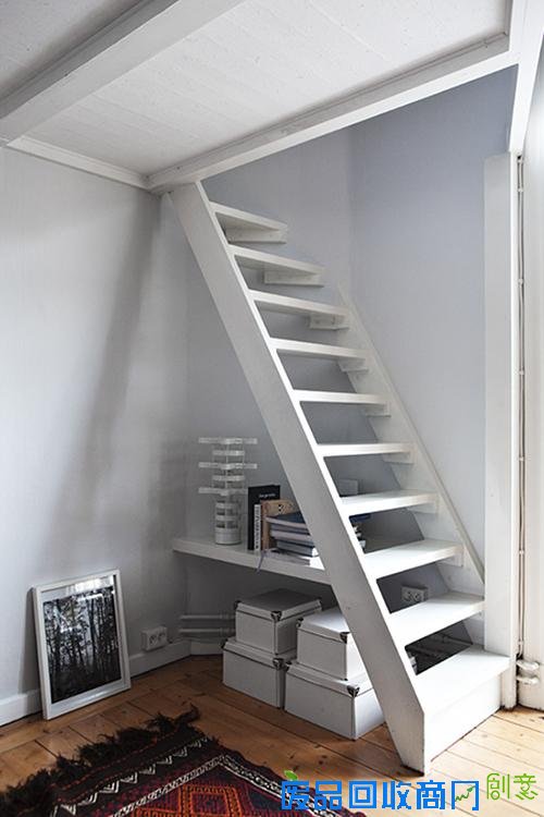 国外小户型装修特辑4 32平伦敦小阁楼创意设计