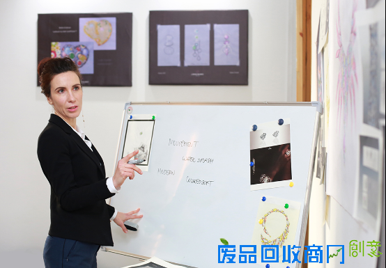 德诚珠宝首席设计师欧洲设计师CECILE CHALVET，畅谈2016时尚珠宝设计趋势