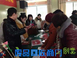 明德学校:协办区文广新局2016年“文化暖冬行”活动