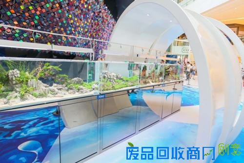 香港新城市广场变身全港首个室内互动水族馆