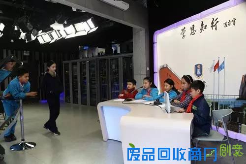 校园热点?|?孩子中午都在学校干些什么?这些学校的『午间生活照』,让人“震惊”!