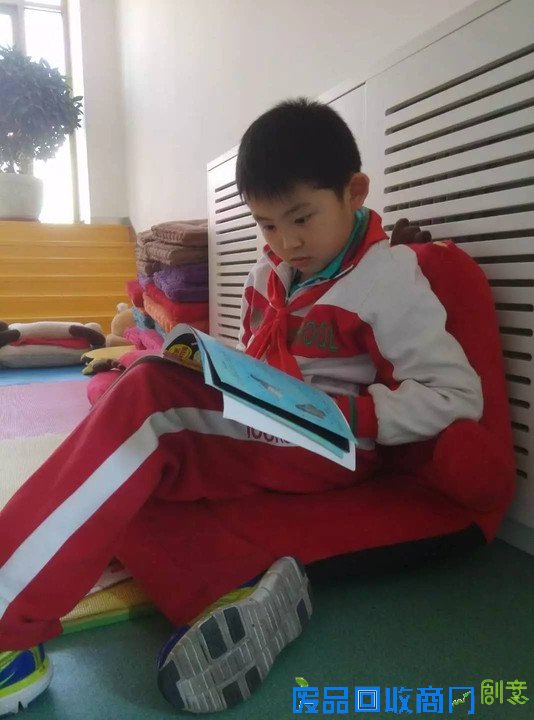 校园热点?|?孩子中午都在学校干些什么?这些学校的『午间生活照』,让人“震惊”!