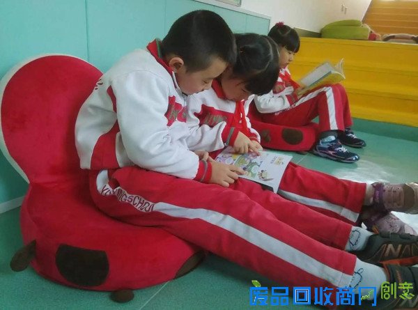 校园热点?|?孩子中午都在学校干些什么?这些学校的『午间生活照』,让人“震惊”!