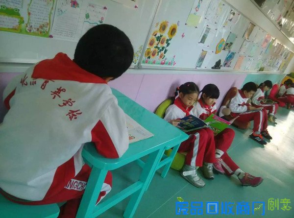 校园热点?|?孩子中午都在学校干些什么?这些学校的『午间生活照』,让人“震惊”!