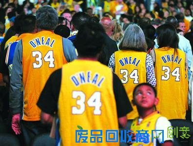 奥尼尔参加节目 公开嘲笑老东家湖人阵容寒酸