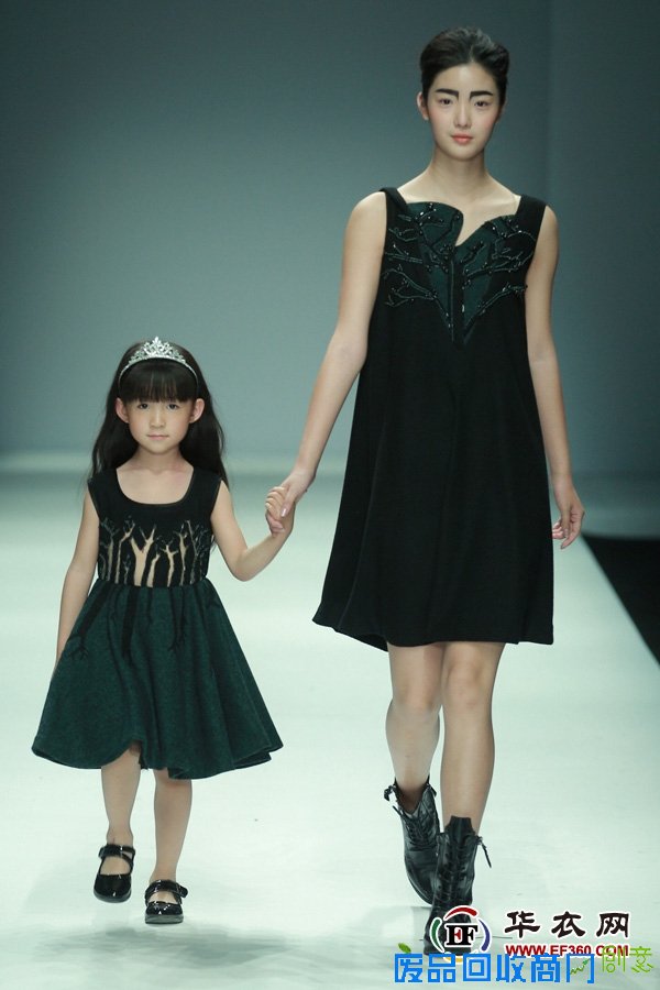 福州大学厦门工艺美术学院毕业生作品发布会书写“创意宣言”