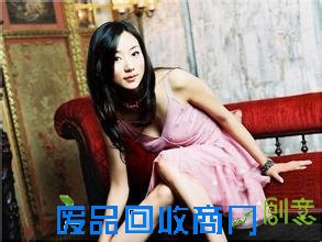 揭秘京城四美韩雪神秘背景：她是典型的“红三代”