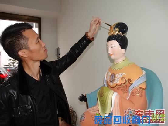 专注于脱胎造像技艺的手艺人