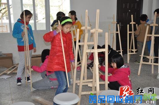 武陵源区军地小学第二课堂活动丰富多彩 促进学生特长发展