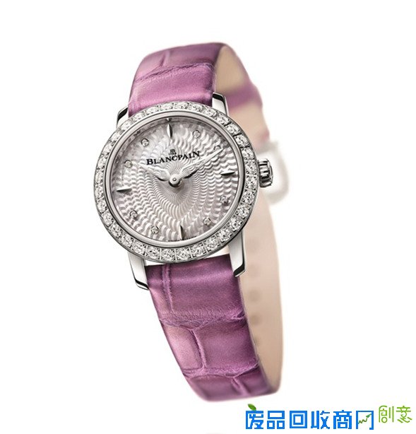 女王节干货：外有颜内有料 这样的女表才最惹人爱