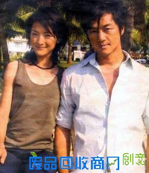 因新版《射雕英雄传》假戏真做,致使瞿颖出局,后两人又合拍《海滩》,最后还是以分手告吹,如今两人各有归宿。