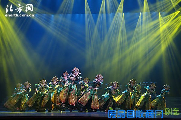 惠民庆典综合歌舞晚会开启歌舞剧院演出年序幕