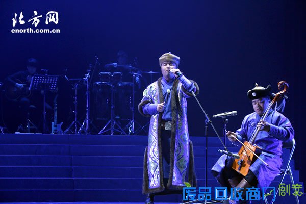 惠民庆典综合歌舞晚会开启歌舞剧院演出年序幕