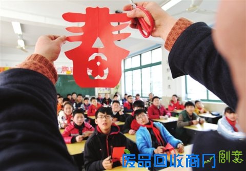 跟着民间艺人学手艺