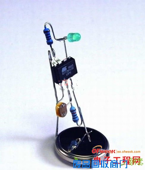 DIY：牛人自制可编程LED小玩具（多图）