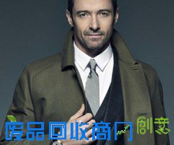 敬礼 经典军旅风的时尚演绎法