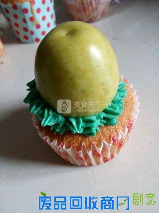 多肉植物纸杯蛋糕的做法步骤：27