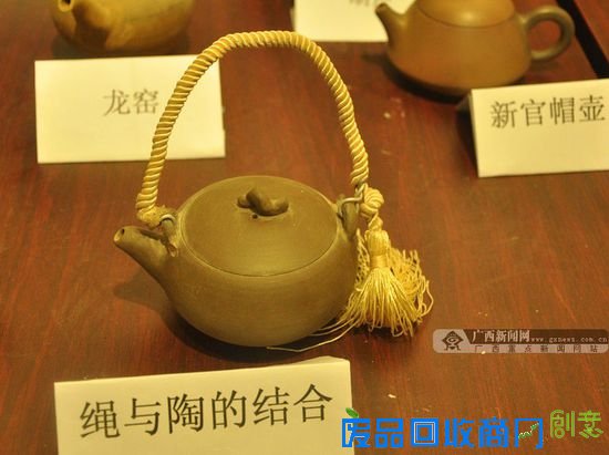 坭兴陶作品。广西新闻网记者