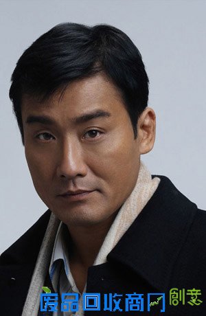 盘点十大没有绯闻的男明星