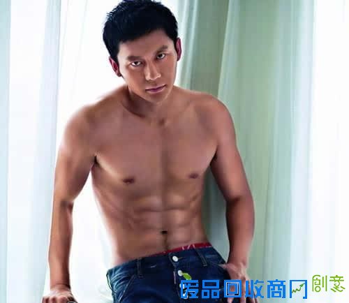 盘点刚红没两天就绯闻满天飞非常作死的十大明星