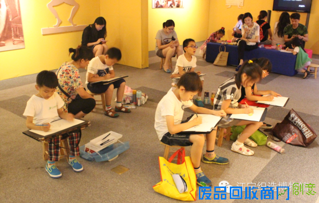 14岁儿童参加江宁织造文博夏令营