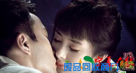 林更新与新女友开房又被拍，众明星开房糟偷拍大盘点