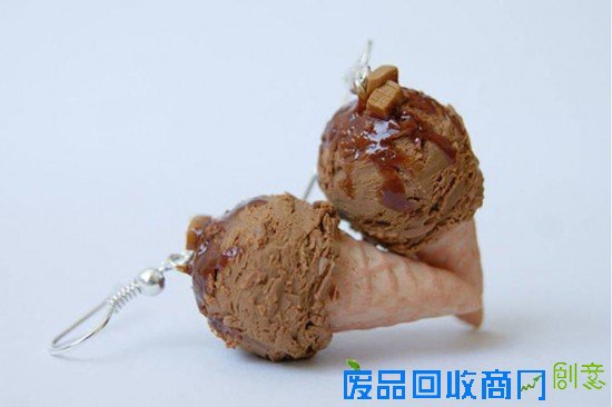 可以“以假乱真”的甜品首饰(图)