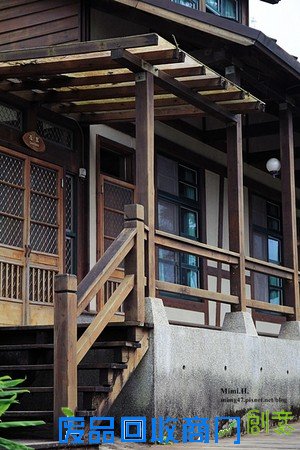 災後重生更美！粉嫩櫻花點綴超夢幻 南投內湖森林國小