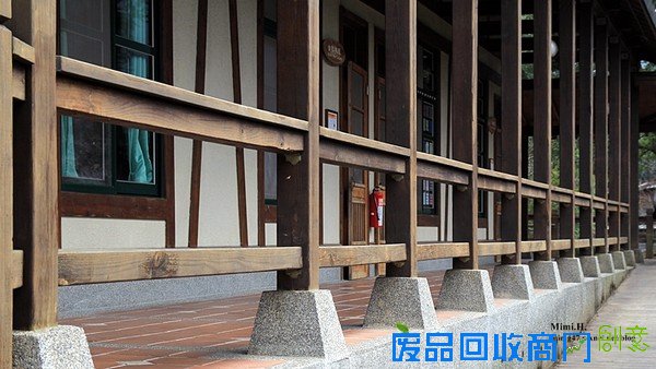 災後重生更美!粉嫩櫻花點綴超夢幻 南投內湖森林國小