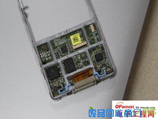 DIY：99图教你将iPod classic机械改造成SSD（多图）
