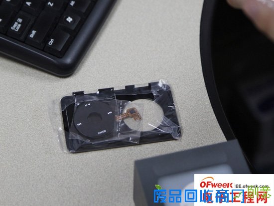 DIY：99图教你将iPod classic机械改造成SSD（多图）