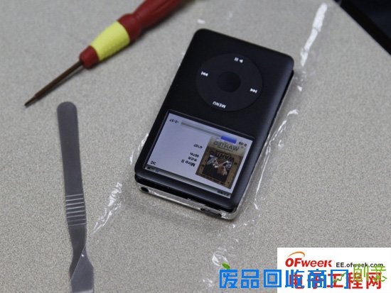DIY：99图教你将iPod classic机械改造成SSD（多图）