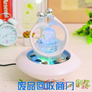 适合婚房使用的流水摆件。