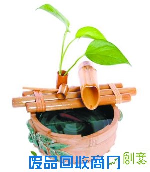 流水小喷泉帮家具补水